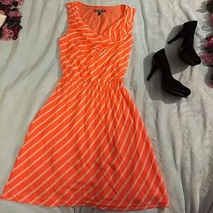 Sale 🌸Small fully lined sheath dress